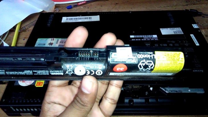 Is Lenovo Laptop Battery Removable